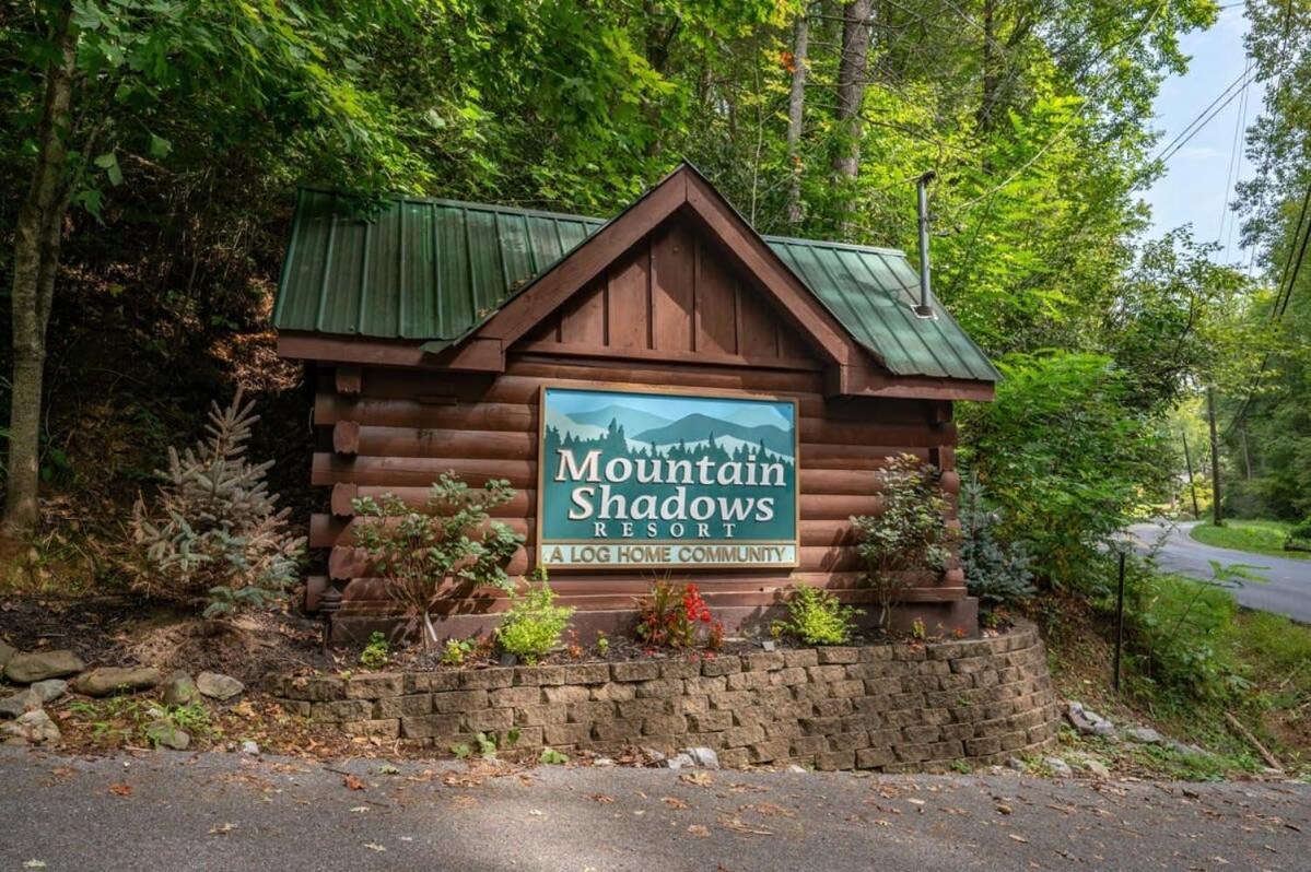 Vila Movie Theater Hot Tub View Mountain Escape Gatlinburg Exteriér fotografie